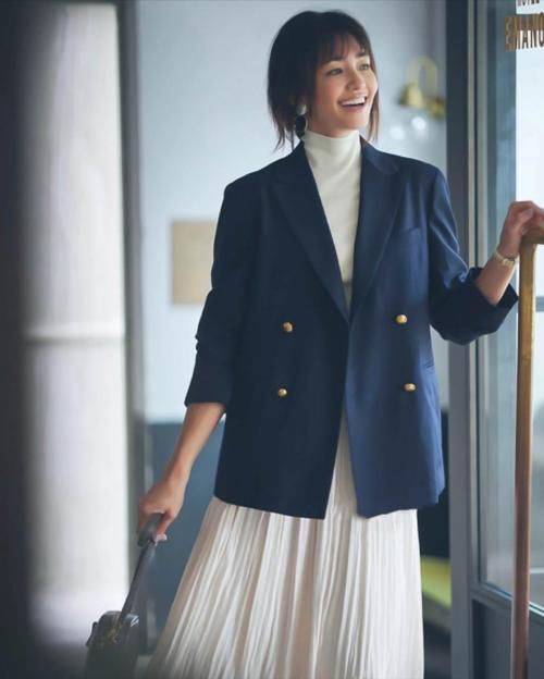 春季纠结穿什么？这4组穿搭公式，超适合亚洲人，照着穿就很好看