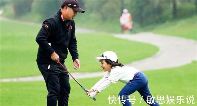 高尔夫球|刘国梁女儿打高尔夫7岁夺冠,8岁获两位数奖牌,几乎没有对手