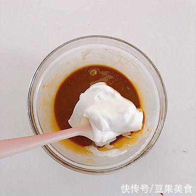 明天要上班,今天吃大餐咖啡冻|浓情咖啡乳酪慕斯蛋糕