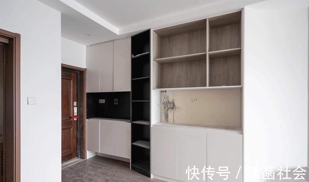 一体柜|决定了,玄关和餐厅就打一体柜,三段式收纳占地不到1㎡,实用