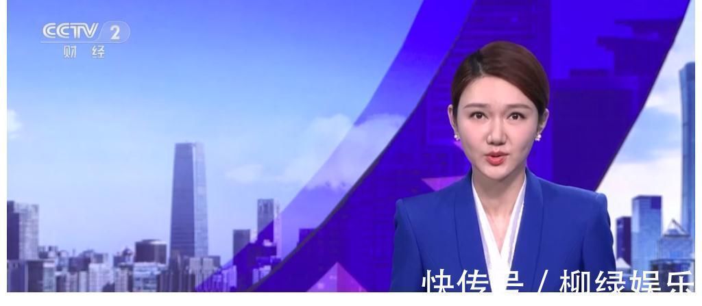 央視主持人龍洋存在感不斷增強(qiáng),參與鳥巢七一晚會(huì),合唱擔(dān)任C位