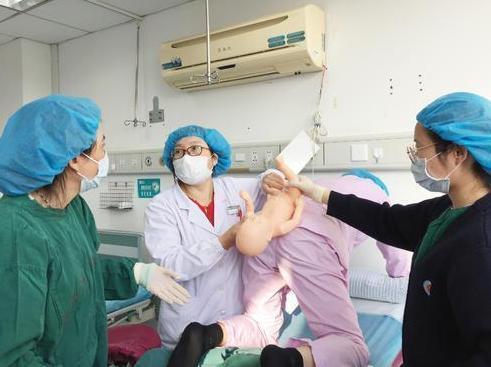 姿势|分娩姿势大全!最安全、最省力、最尴尬的各是什么产前看少受罪