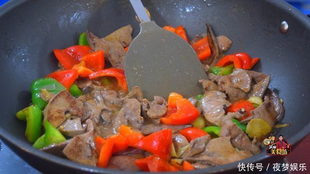 猪肝炒出来鲜嫩不老,原来是有窍门的,不单单是30秒爆炒出锅