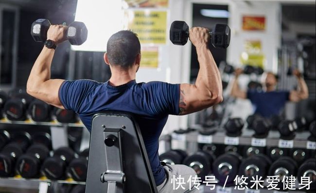 三角肌|肩部肌肉的详细训练方法,6个动作每周练1次,打造饱满球形肩