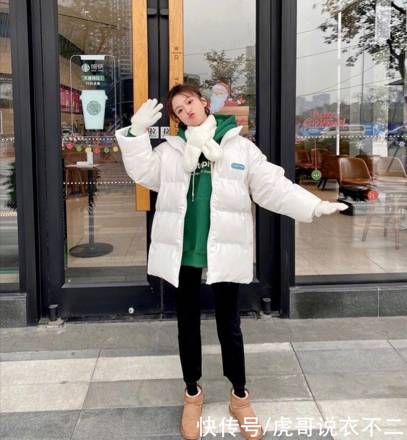 羽绒服太臃肿普通？掌握这3种搭配方式，轻松减龄又时尚