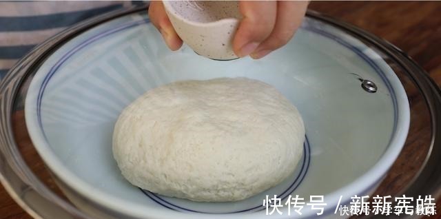手把手教你做烙馍,烙时不用1滴油,吃的时候才叫香,柔软又筋道