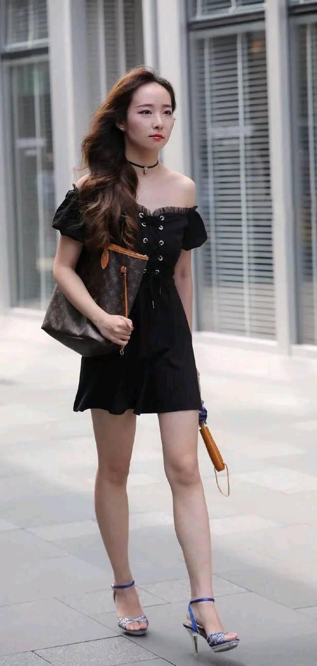 冬季想穿裙子又怕冷不用担心，小姐姐们来教你怎么办