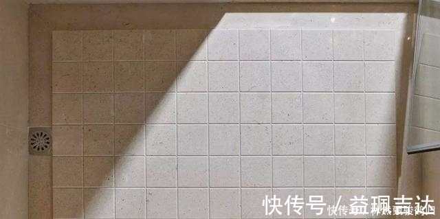 淋浴间|装修过2次才知道，卫生间做一个拉槽，四面走水贼快，还上档次！