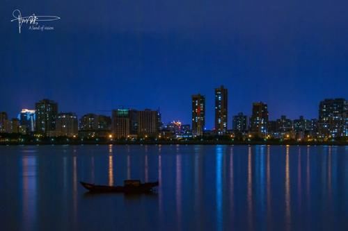 “寒冬”腊八，在钱塘江的另一边远眺新城，美景当如斯