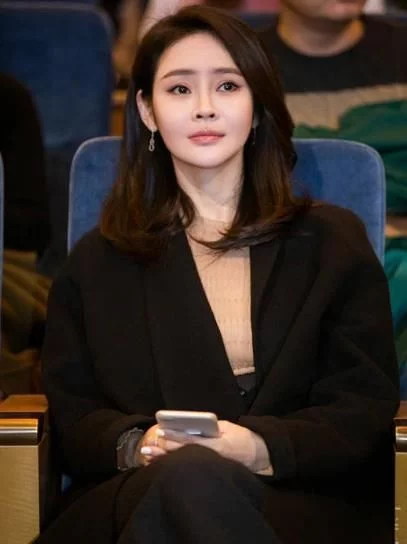 她放弃当外交官成为明星 出道13年低调不已 结婚10年零绯闻 Bte365真假 Bte365如何提款 Bte365手机app下载