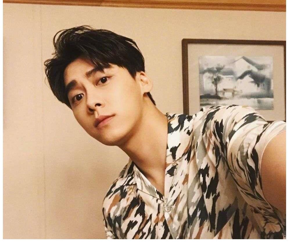 關(guān)曉彤|新綜《最后的贏家》獲李易峰張哲瀚關(guān)曉彤加盟，考驗(yàn)智力誰最行