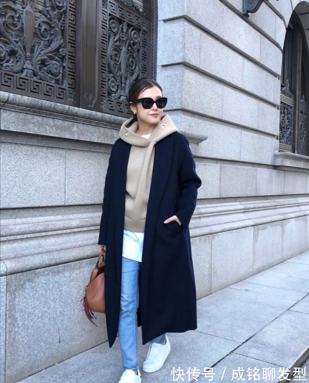 减龄|越简单越高级,女人过了四十就别穿得太花哨,这几种搭配洋气减龄