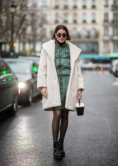  土气|快放弃土气的大地色吧，这个冬天流行白色，像雪一样纯洁