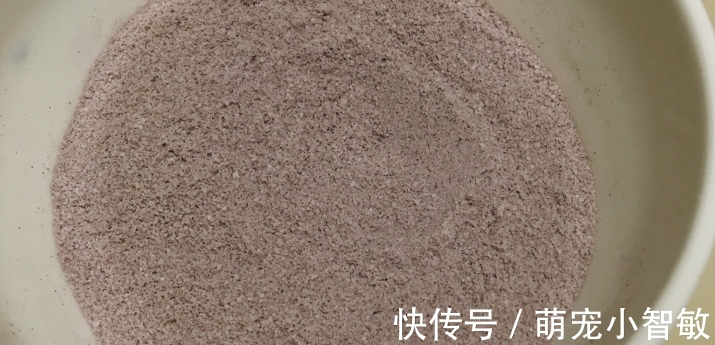 酵母粉|白发早生多吃这食材,做法简单,隔天吃一点,头发黑又亮不易掉