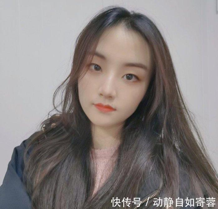 打败 在《好声音》打败希林娜依·高的眼镜妹,如今大变样,美得认不出