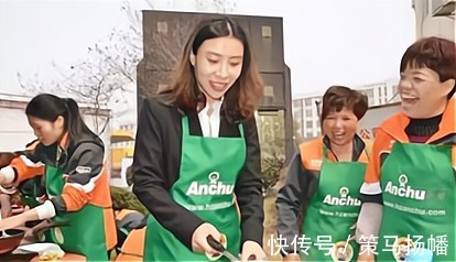 陈小英|2年前，把“申通”卖给马云，套现146亿的陈小英，现在如何了？