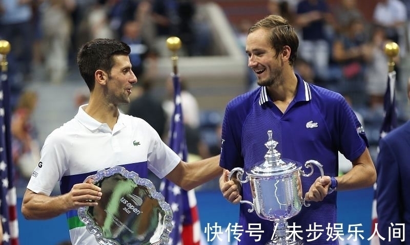 公開(kāi)賽|德約科維奇“認(rèn)慫了”:“老家伙們還在堅(jiān)持 新一代開(kāi)始接管”