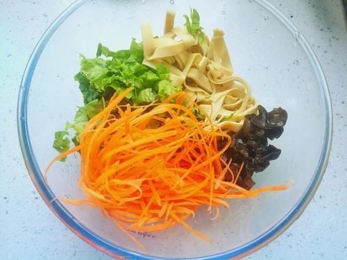 麻辣油|它是天然“刮油菜”,清肠刮油助排便,不用担心春节胖三斤