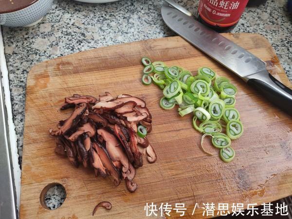 细砂糖|70岁外婆雷打不动,3天吃1次它,眼不花耳朵灵,腿脚特利索!