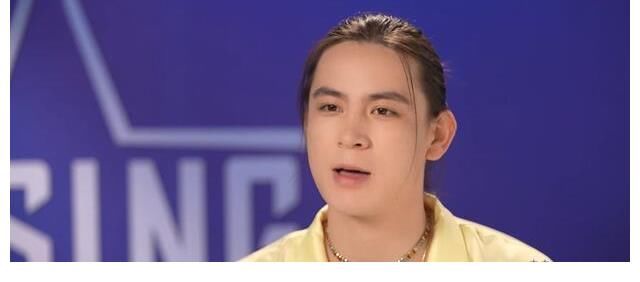 首场|《好声音2021》首场强强对决，郑智鸿出局，李克勤的选择是正确的