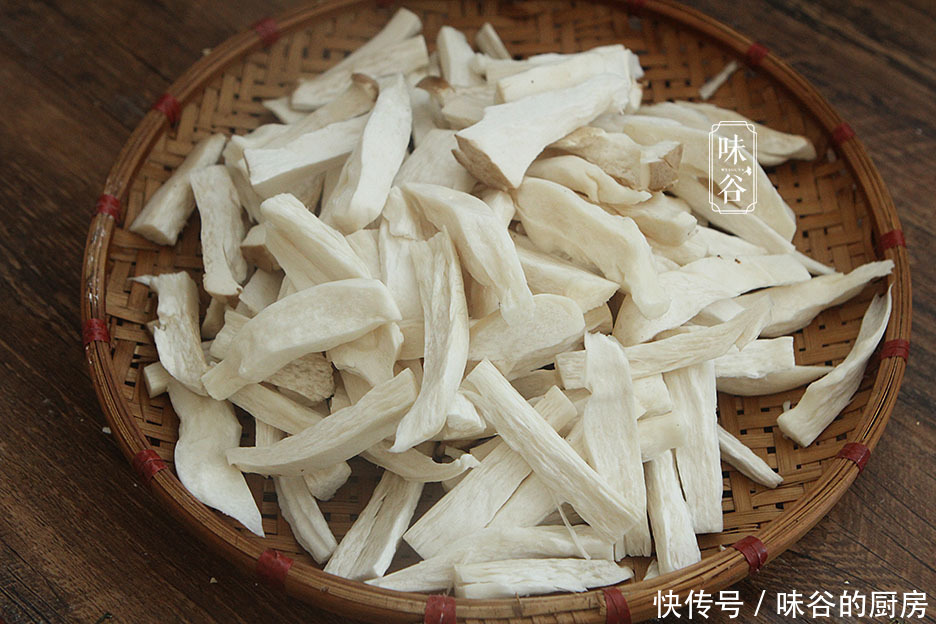 2汤匙|深秋,少吃肉多吃这菜,3块钱1斤,口感比肉还香,胖纸们的最爱