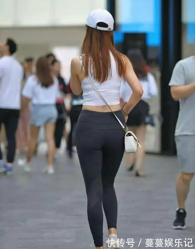 牛仔裤 腿部粗壮不要依赖牛仔裤,以下单品就适合你,遮肉显瘦,上档次