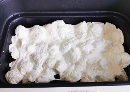  好吃|牛轧糖这样做真好吃，一口一块停不下来，做法简单易学，适合学手