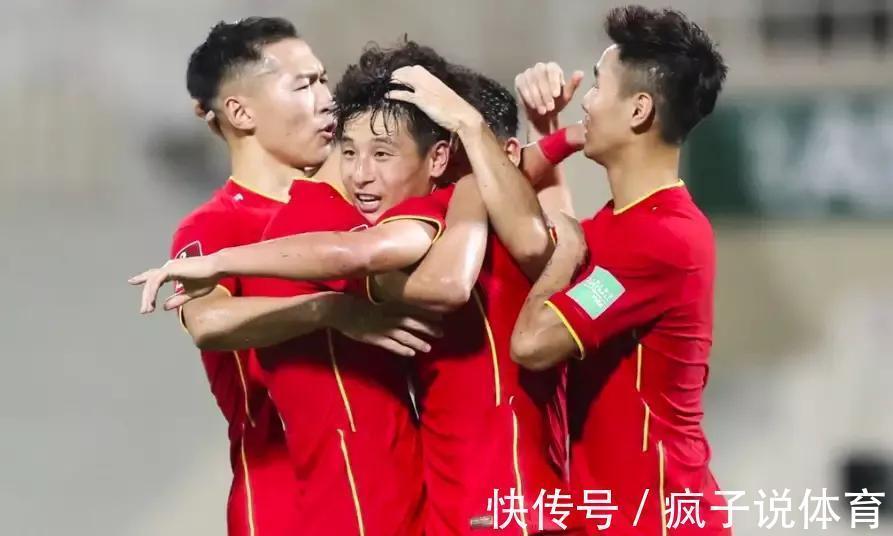 三连胜|国足客场挑战沙特,进攻端李铁需要改变思路,武磊或考虑打替补!
