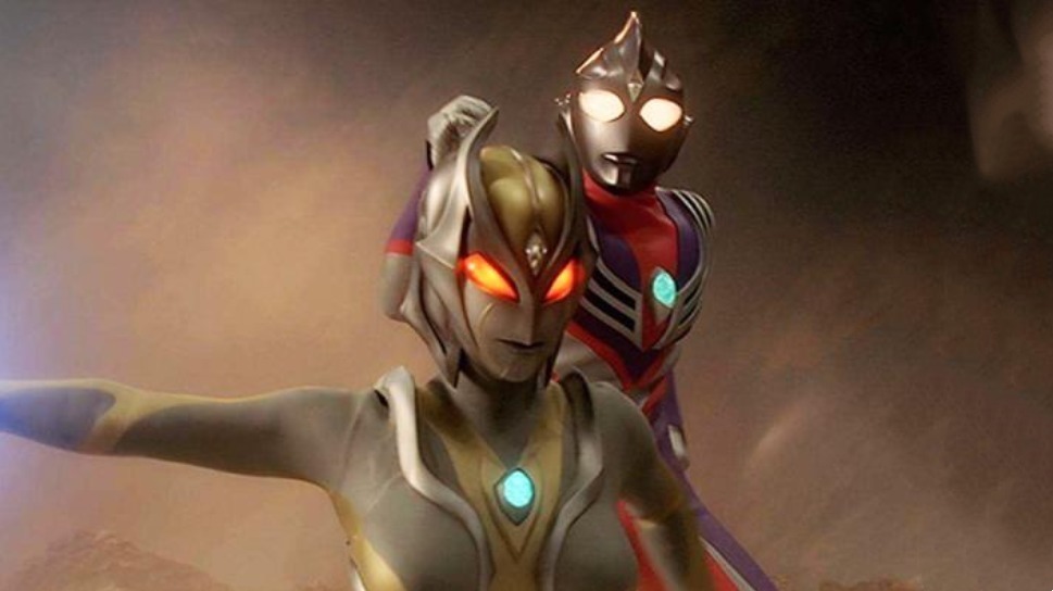 女奥特曼|最狂热的两个美女奥特曼,一个主动改变男票,一个却变成“怨妇”