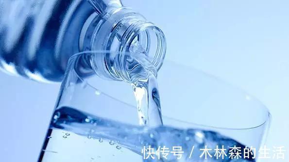 肛門腫痛|得了痔瘡怎么辦？肛腸專家：2個方法這么用，痔瘡肉球沒了！