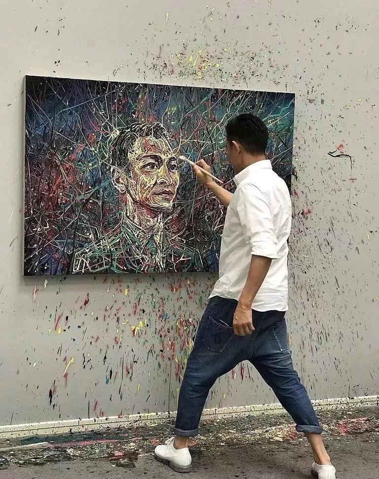 自由引导人民#他笔下画的刘德华不忍直视,丑成非洲土著,还卖1.4亿?有点厉害