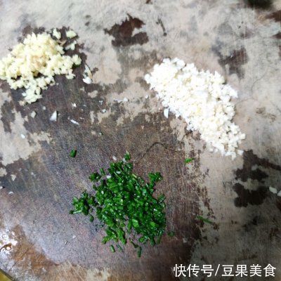  好吃到流泪的「响油鳝糊」，连吃三天都不够