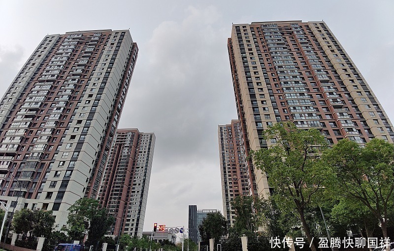 房子|买房时，注意看3个地方，买到的房子不仅住着舒适，未来也会升值