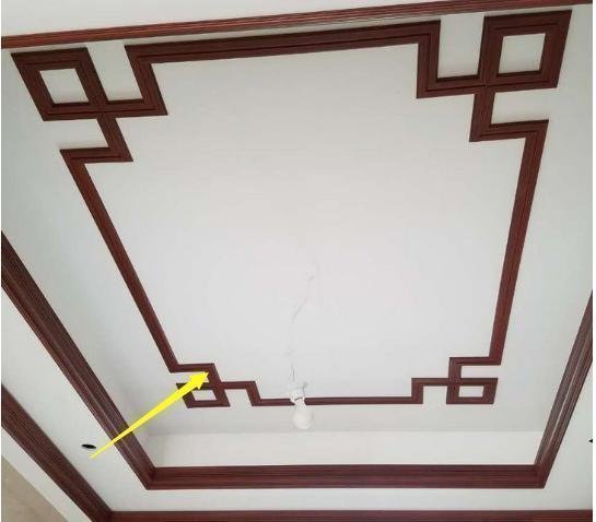 3d|难怪包工头建议不装石膏线吊顶用上这好物,客厅高级美观还不贵