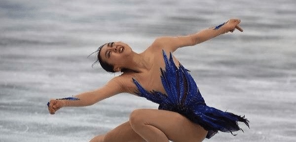 淺田真央|她因身體過分發(fā)育, 無奈只能退役, 轉型成功現(xiàn)在成一線當紅明星!