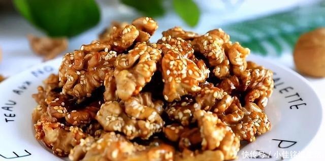 把核桃放锅里蒸一蒸，没想到这么厉害，涨知识了！