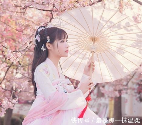  穿越回古代,你想穿哪款古装闯荡江湖测你前世是什么身份！