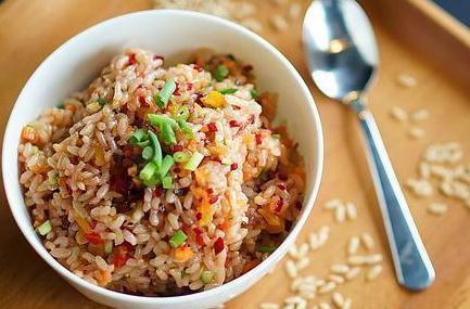 血糖|糖尿病人能吃米饭吗2种主食不能多吃,这样吃帮助稳住血糖