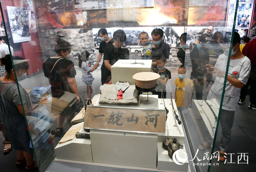 八一起义纪念馆|高清图：建军节 南昌八一起义纪念馆迎游客