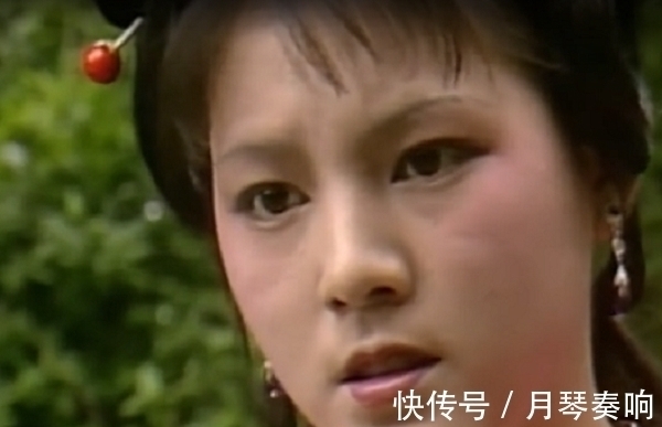 香菱@袭人受伤吐血,为何“争荣夸耀之心灰了一半”?她意识到了什么?