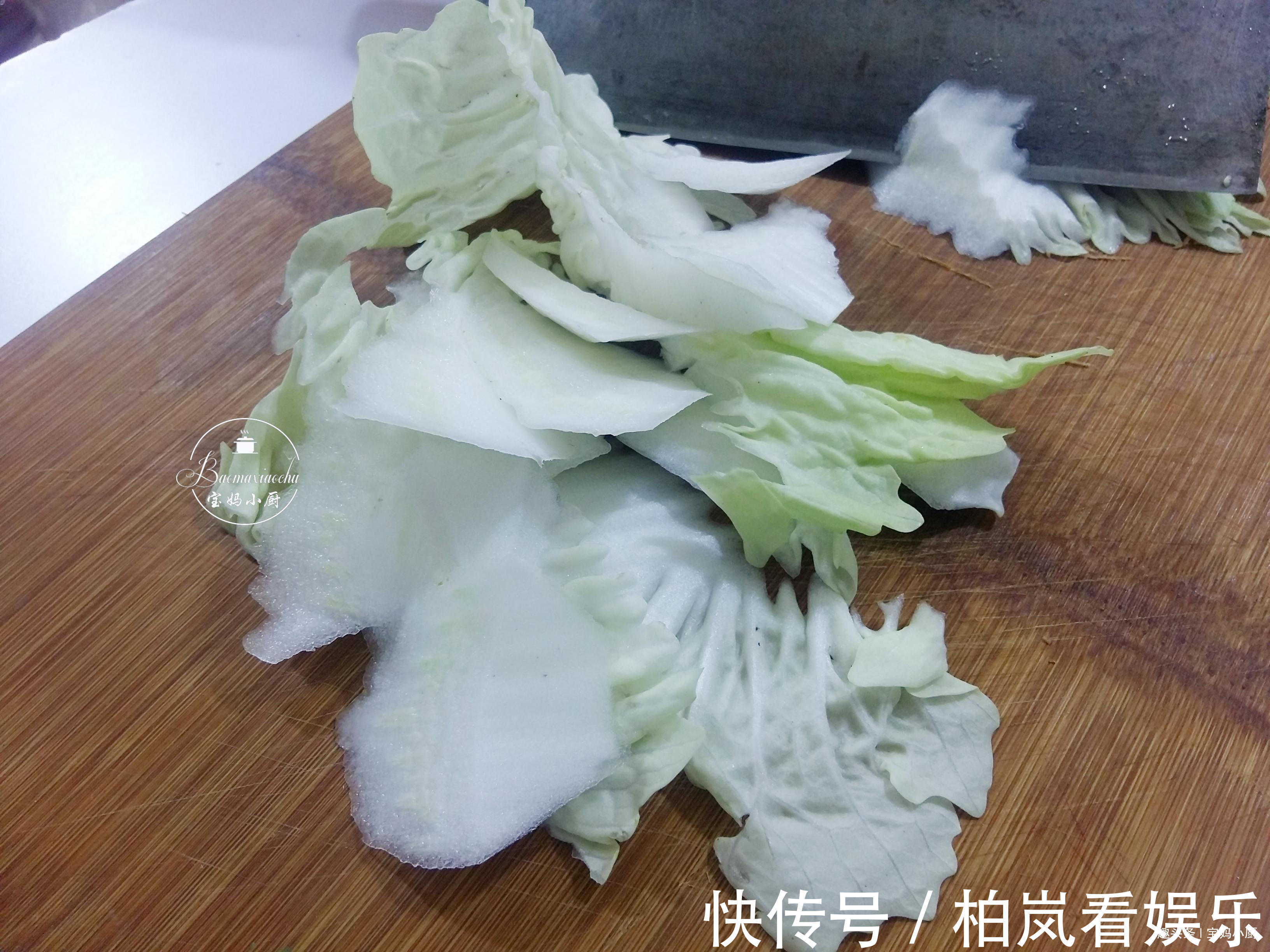 好吃|炒白菜,直接下锅就错了,一招教你不出汤,特好吃