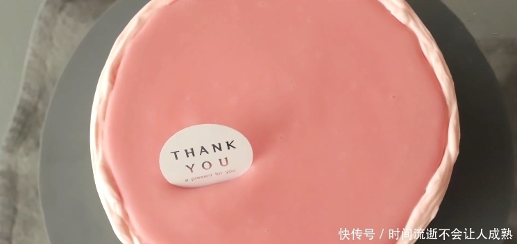 「高颜值」一款千层蛋糕，颜值太高，外面买不到，几步get同款