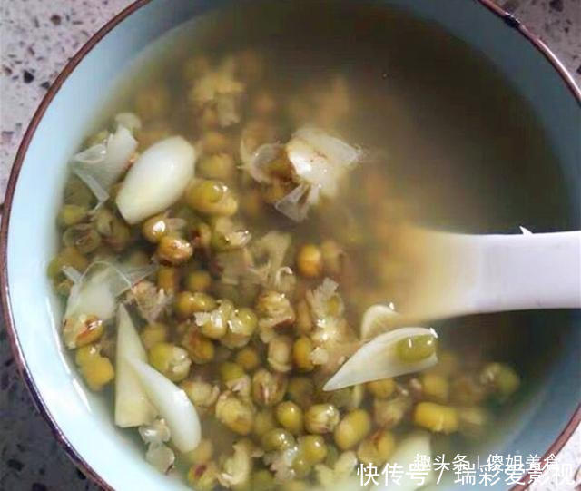 不管煮什么豆子,别再傻傻直接下锅,多加“1步”,3分钟煮开花