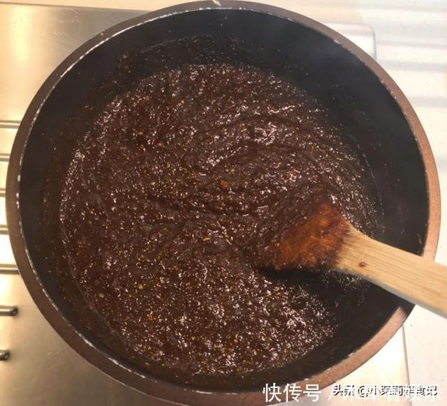 红枣和它是一对,天冷了这样熬一熬,早上泡水喝,暖胃暖身气色好