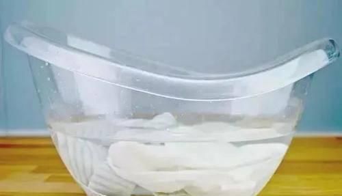 洗衣粉|白醋加洗衣粉洗衣真的好吗?别再无知了,教你白醋洗衣服正确用法