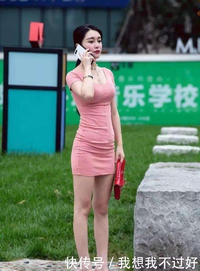 穿搭|街拍 微胖的身材这样穿搭, 也可以秀出不一样的美