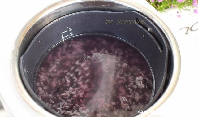 孩子不爱吃早餐试试这个,上桌三下两下就吃光,比面包还抢手