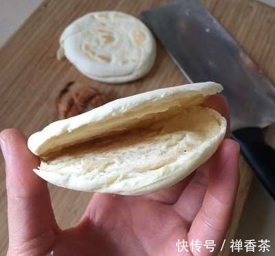 白吉饼|陕西有名小吃,腊汁肉夹馍,美味会让你垂涎三尺哦!