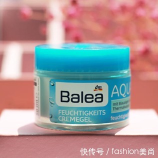 盘点公认好用的5款网红护肤品,油痘肌用了效果最明显,不输大牌