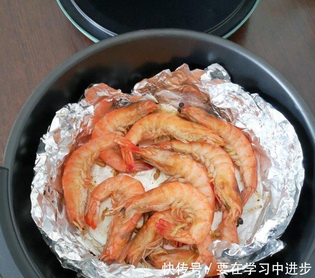  炸虾，简单快手，肉质鲜美